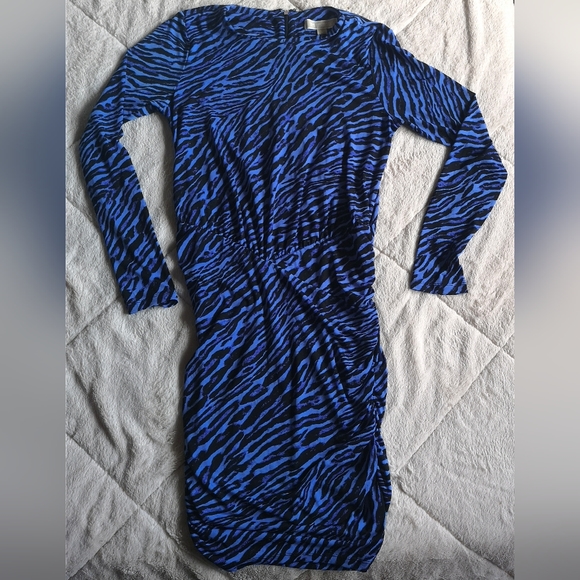 Michael Kors dress. Size M - Picture 2 of 7